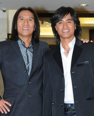 动力火车《歌手》补位唱神曲赞张杰唱功好_金鹰