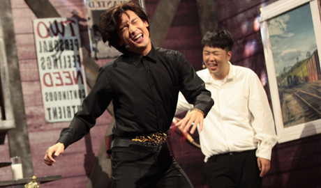 爱笑镜子屋之《龙门客栈》 朱丹为金世佳疗伤