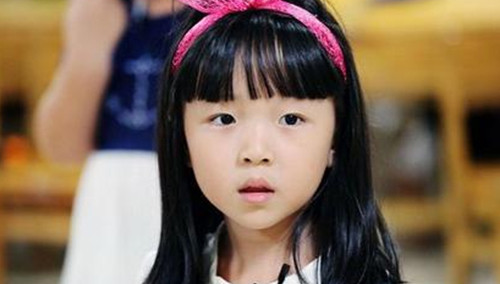 西蒙子偷懒被王梓璇抓现行